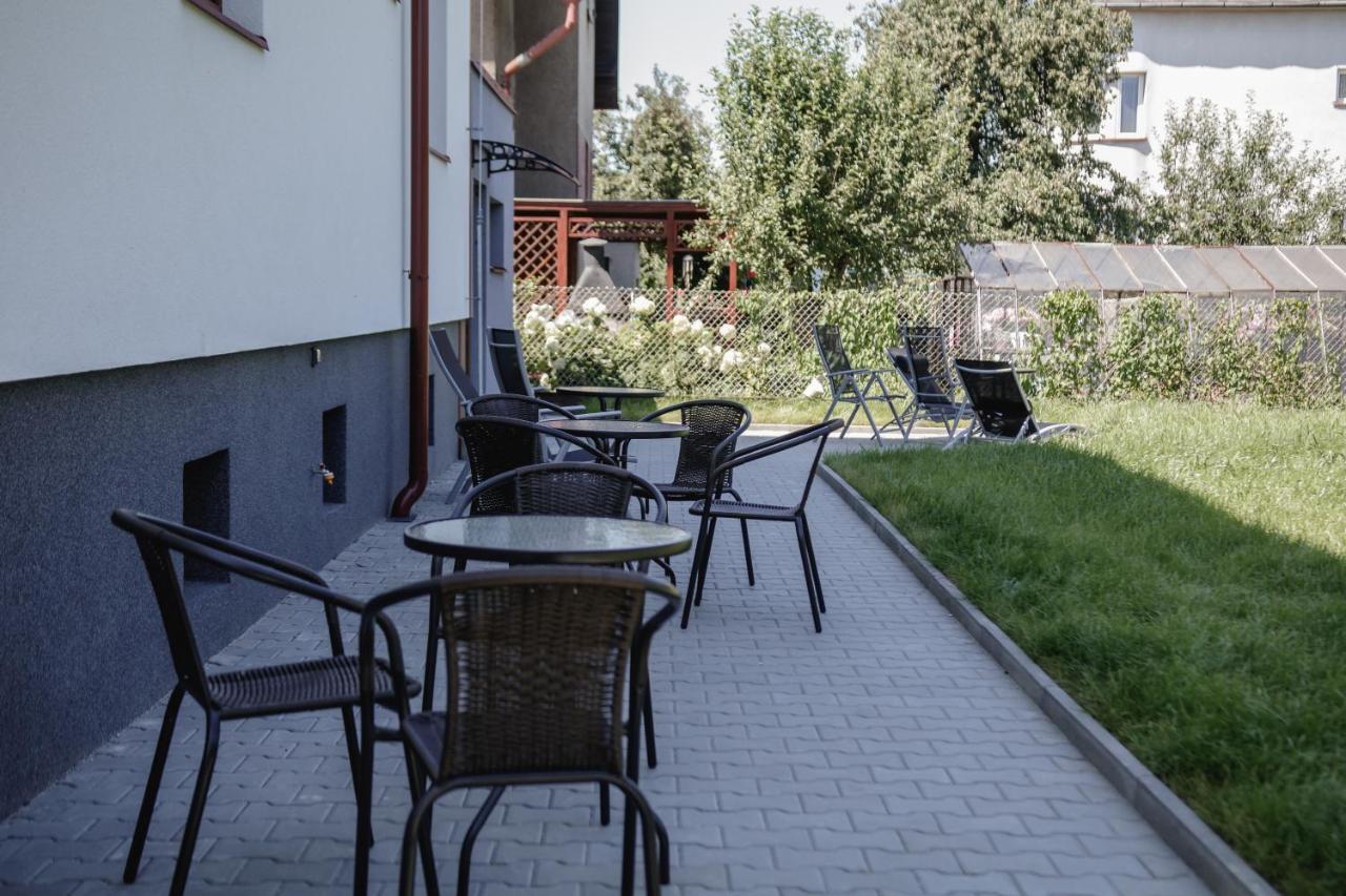 Villa U Areny オストラヴァ エクステリア 写真